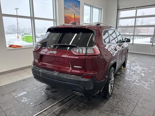 2021 Jeep Cherokee Latitude Lux