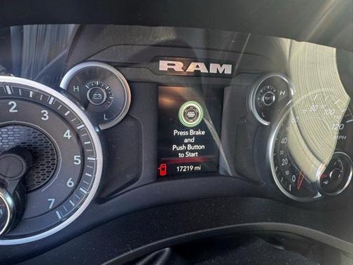 2024 RAM 1500 Big Horn/Lone Star