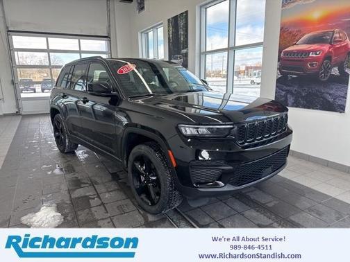 2024 Jeep Grand Cherokee Laredo