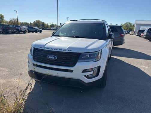 2017 Ford Explorer sport