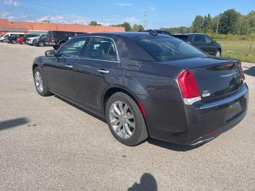 2016 Chrysler 300C Base