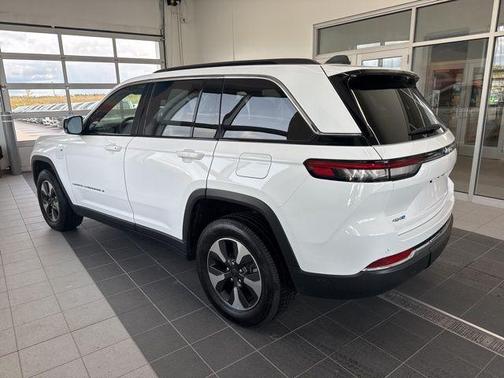 2024 Jeep Grand Cherokee 4xe Base