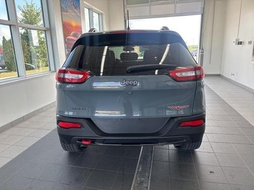 2014 Jeep Cherokee Trailhawk