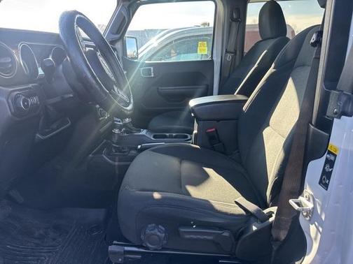 2020 Jeep Wrangler Sport