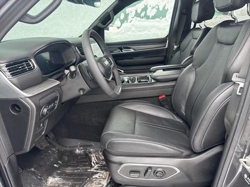 2023 Jeep Wagoneer Series III