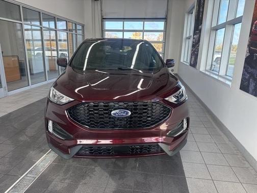 2023 Ford Edge ST Line