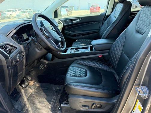 Carbonized Gray Metallic 2024 Ford Edge Titanium