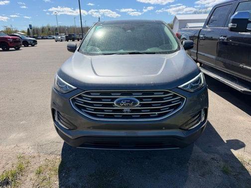 Carbonized Gray Metallic 2024 Ford Edge Titanium