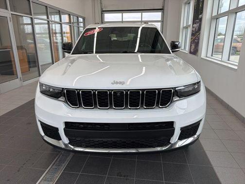 Bright White Clearcoat 2024 Jeep Grand Cherokee L Limited