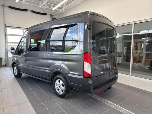 2017 Ford Transit-150 XLT