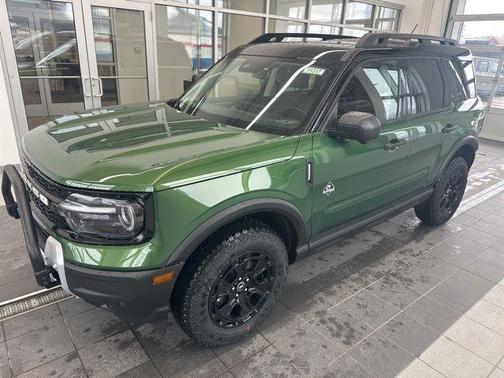 Eruption Green Metallic 2025 Ford Bronco Sport Outer Banks