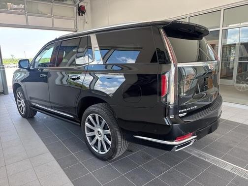 2022 Cadillac Escalade Premium Luxury Platinum