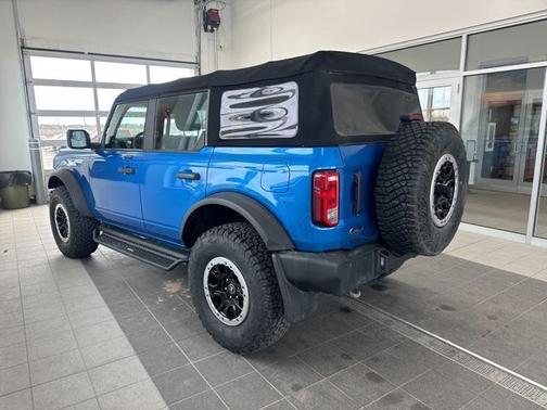 2021 Ford Bronco Base