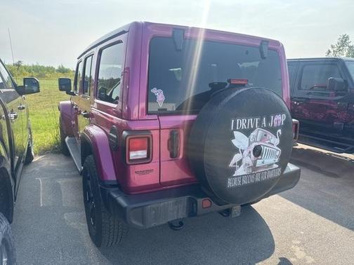 2022 Jeep Wrangler Unlimited Sahara Altitude
