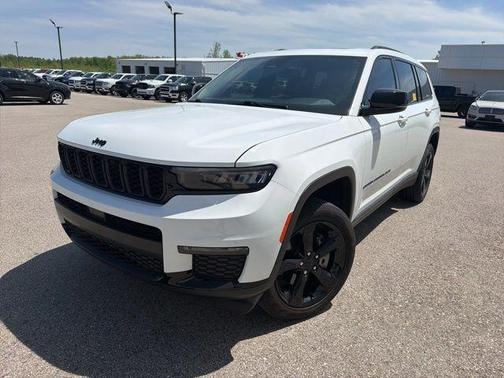 Bright White Clearcoat 2025 Jeep Grand Cherokee L Limited