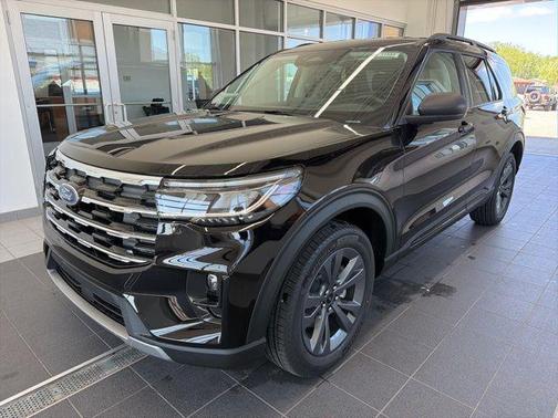 Agate Black Metallic 2026 Ford Explorer Active