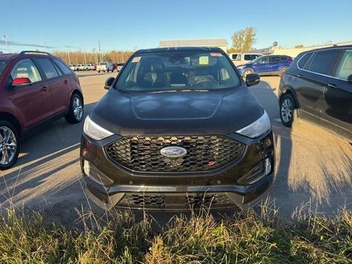 2022 Ford Edge ST