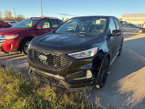 2022 Ford Edge ST