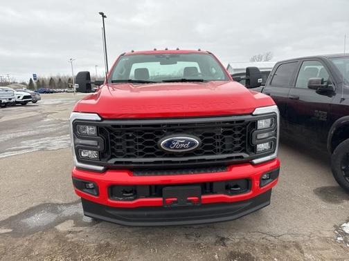 2025 Ford F-350 XL