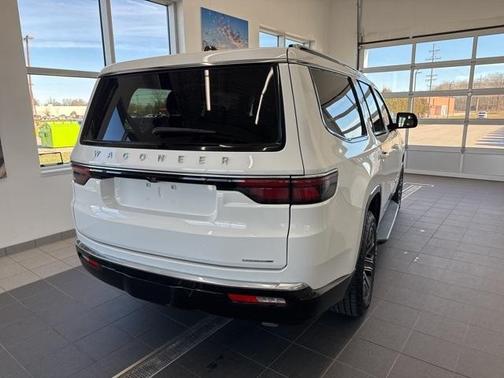 2024 Jeep Wagoneer Series II