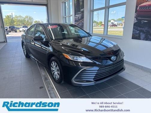 2021 Toyota Camry Hybrid LE