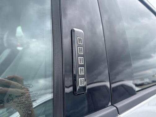 2022 Ford F-350 XLT