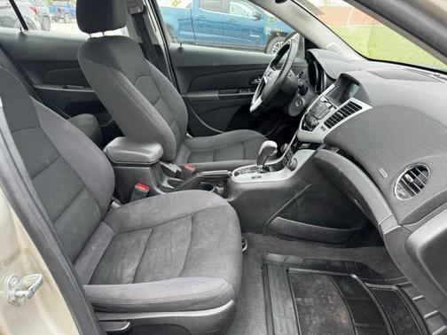 2015 Chevrolet Cruze 1LT