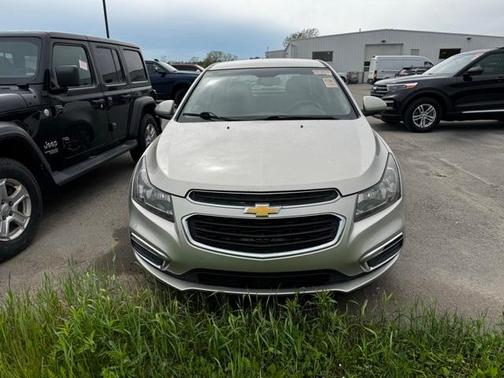 2015 Chevrolet Cruze 1LT