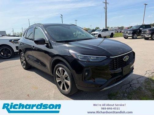 Black 2024 Ford Escape Platinum