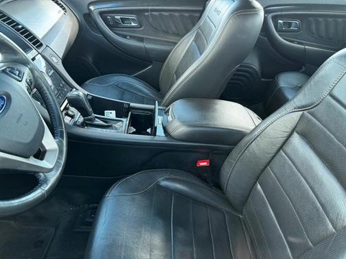 2017 Ford Taurus SHO