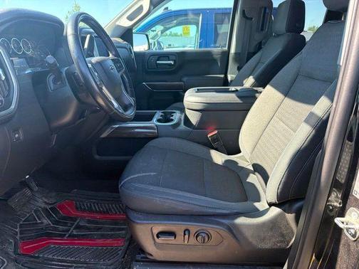 Black 2019 Chevrolet Silverado 1500 RST