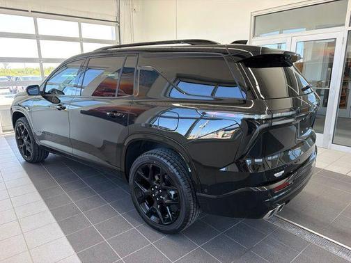 Mosaic Black Metallic 2024 Chevrolet Traverse RS