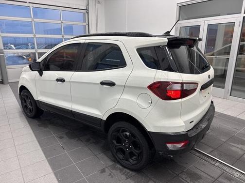 2022 Ford EcoSport SES