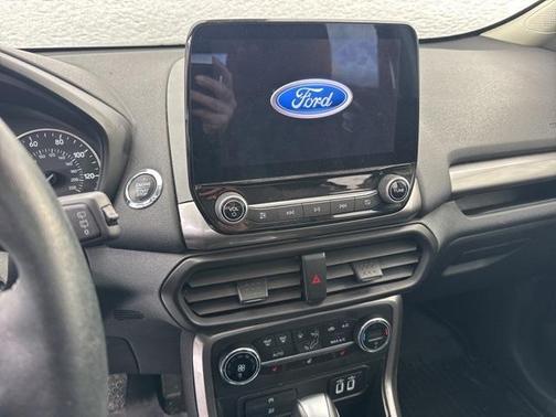 2022 Ford EcoSport SES