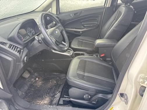 2022 Ford EcoSport SES