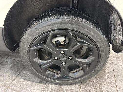 2022 Ford EcoSport SES