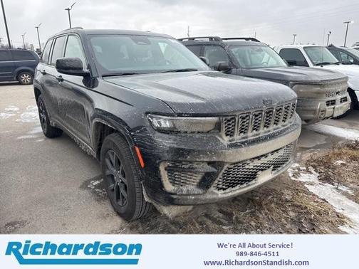 2024 Jeep Grand Cherokee Laredo