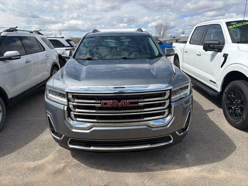 2021 GMC Acadia SLT