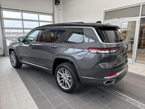 2022 Jeep Grand Cherokee L Summit