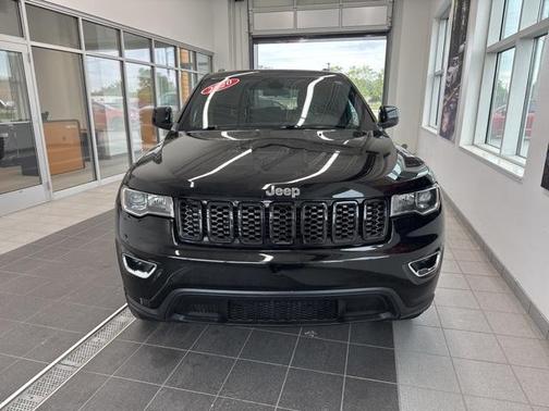 2020 Jeep Grand Cherokee Laredo E