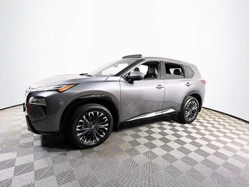 2024 Nissan Rogue Platinum