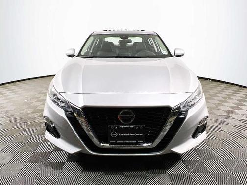 2022 Nissan Altima 2.5 SL