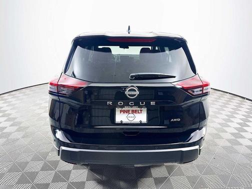 2025 Nissan Rogue S