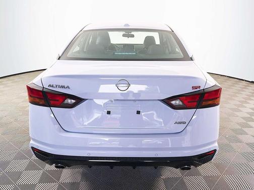 Gray Sky Pearl 2025 Nissan Altima SR AWD