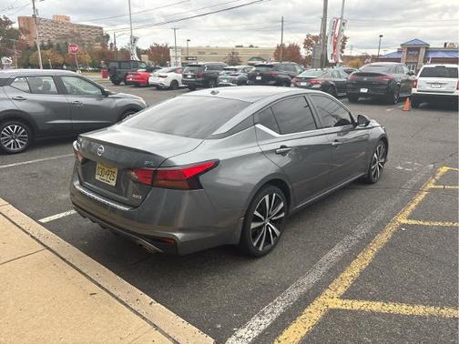 2019 Nissan Altima 2.5 SR