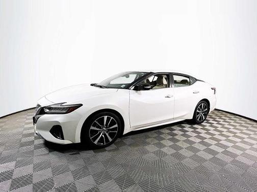 2021 Nissan Maxima SV