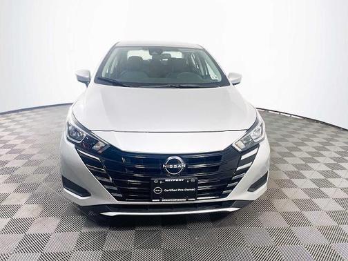 2024 Nissan Versa 1.6 SV