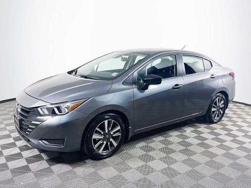 2024 Nissan Versa 1.6 S