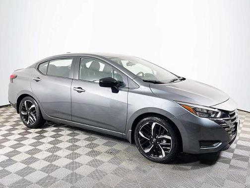 2024 Nissan Versa 1.6 SR