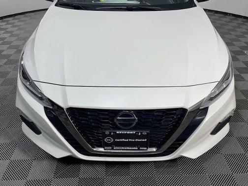 2022 Nissan Altima 2.5 SR